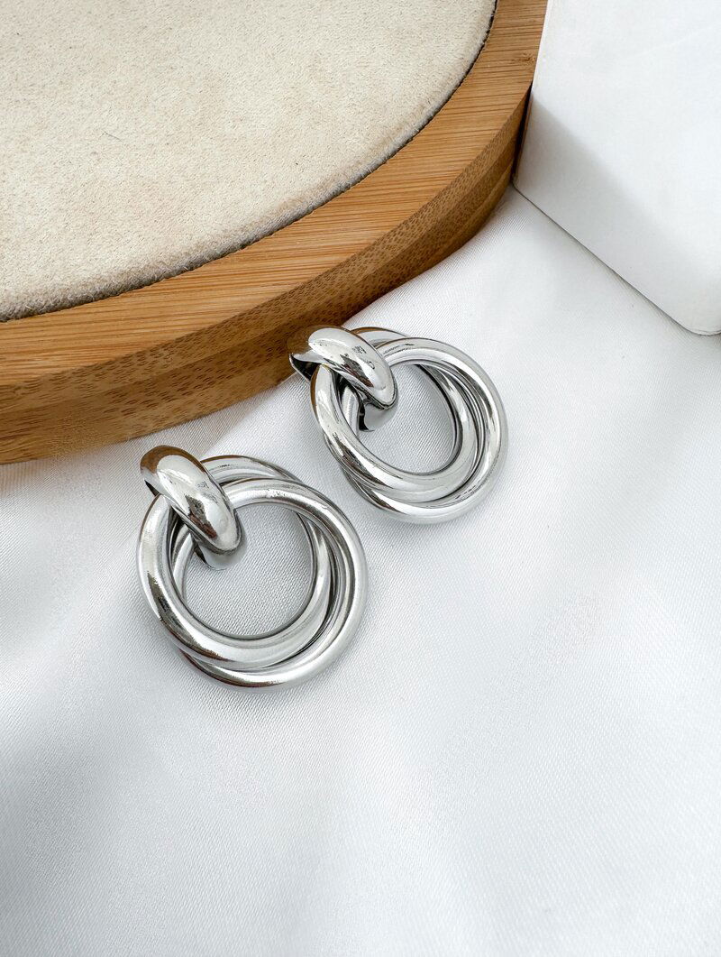 Brinco Folheado a Ouro 18k e Prata Argola Dois Fios Lisos com Ponteira G