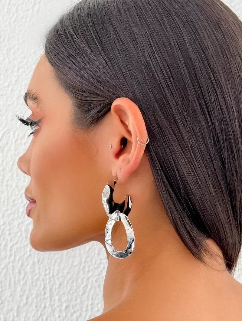 Brinco Folheado a Ouro 18k e Prata Argola Dupla Martelado