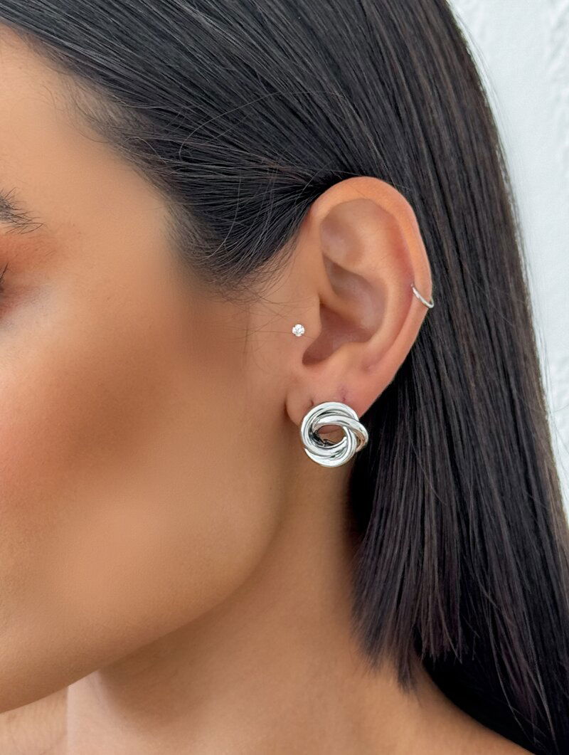 Brinco Folheado a Ouro 18k e Prata Argola Frontal Três Fios G