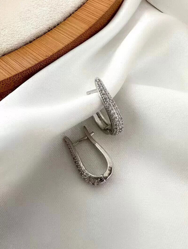 Brinco Folheado a Ouro 18k e Prata Argola Gota Cravejada com Micro Zircônias
