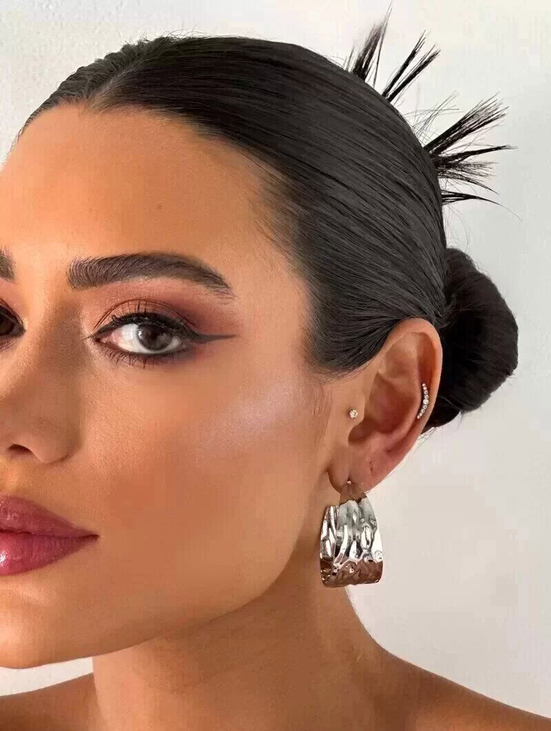 Brinco Folheado a Ouro 18k e Prata Argola Grossa Martelada