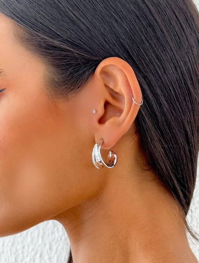 Brinco Folheado a Ouro 18k e Prata Argola Lisa