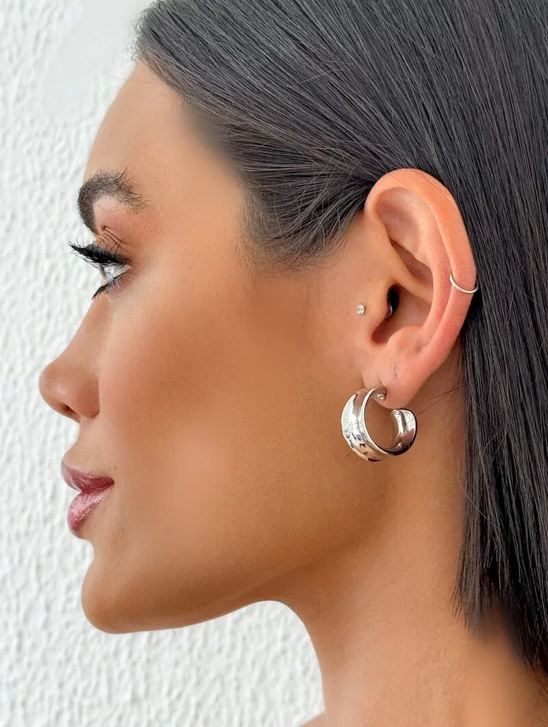 Brinco Folheado a Ouro 18k e Prata Argola Lisa