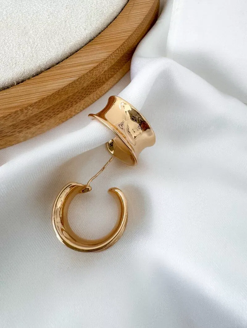 Brinco Folheado a Ouro 18k e Prata Argola Lisa