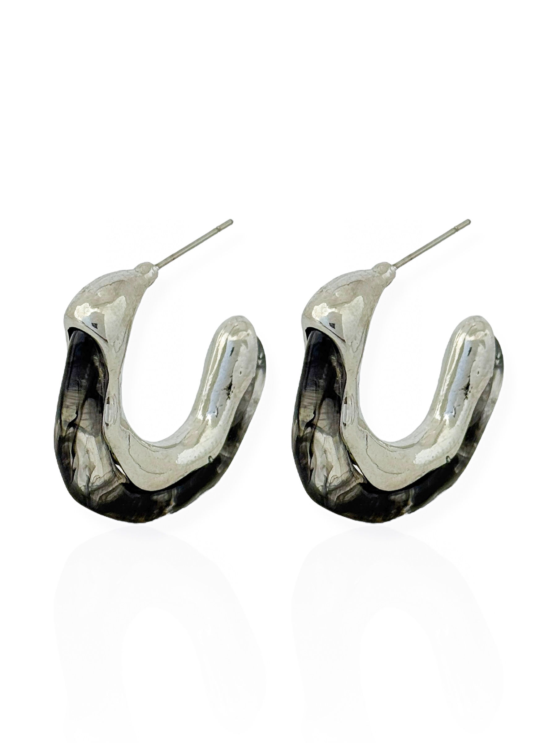 Brinco Folheado a Ouro 18k e Prata Argola Orgânica Resinada