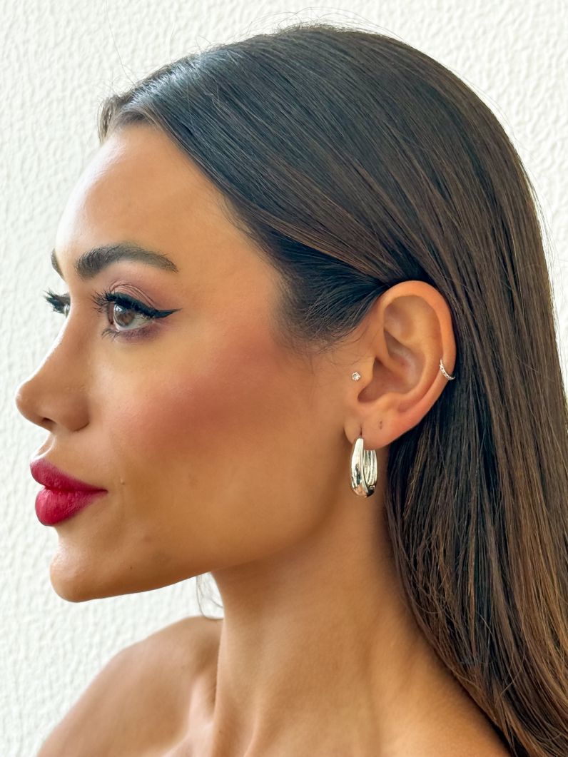 Brinco Folheado a Ouro 18k e Prata Argola Oval Lisa