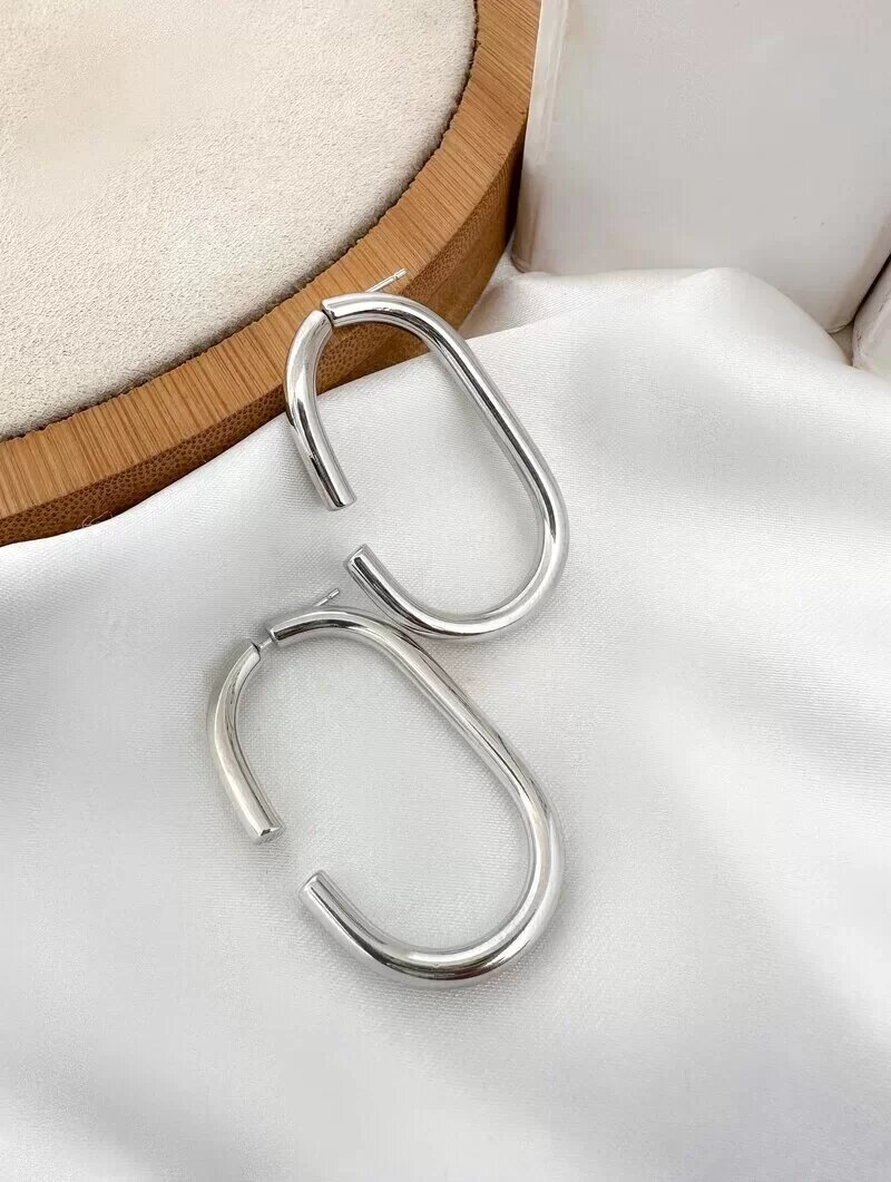 Brinco Folheado a Ouro 18k e Prata Argola Oval Luxo