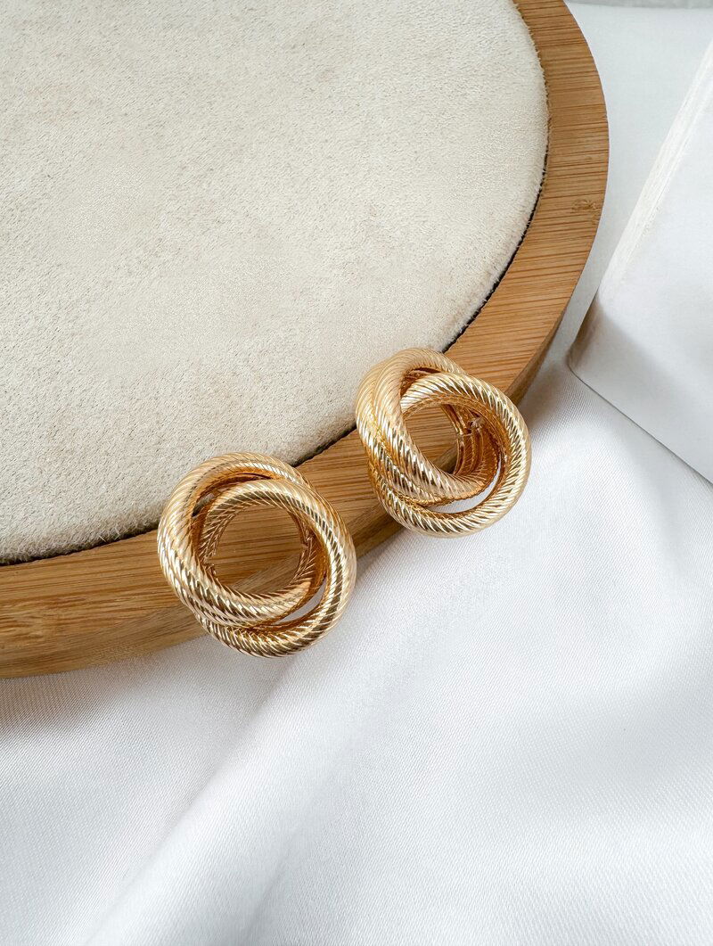 Brinco Folheado a Ouro 18k e Prata Argola Quatro Fios Entrelaçados M