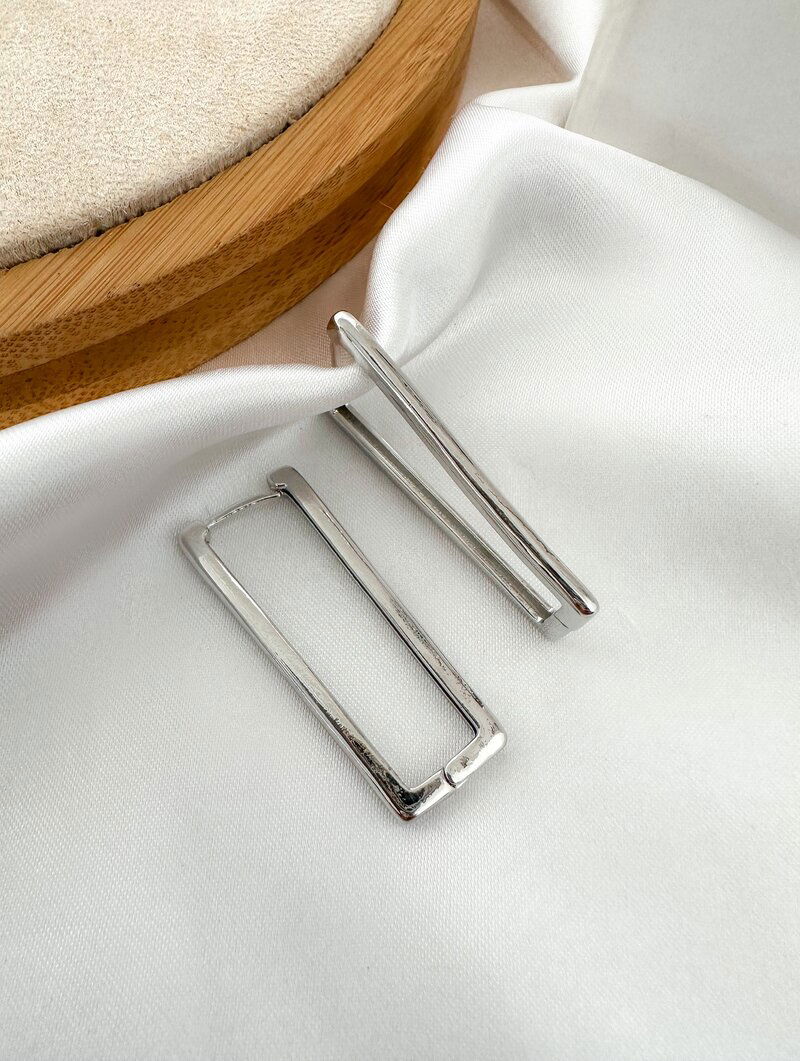 Brinco Folheado a Ouro 18k e Prata Argola Retangular Grande