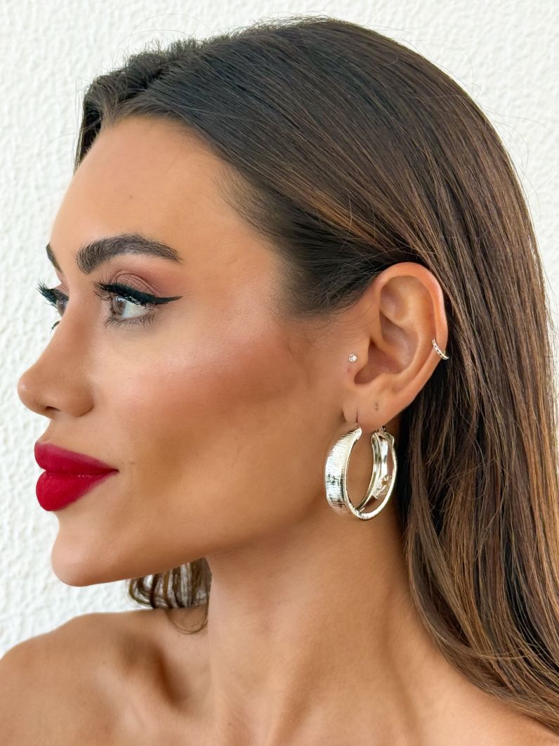 Brinco Folheado a Ouro 18k e Prata Argola Texturizada