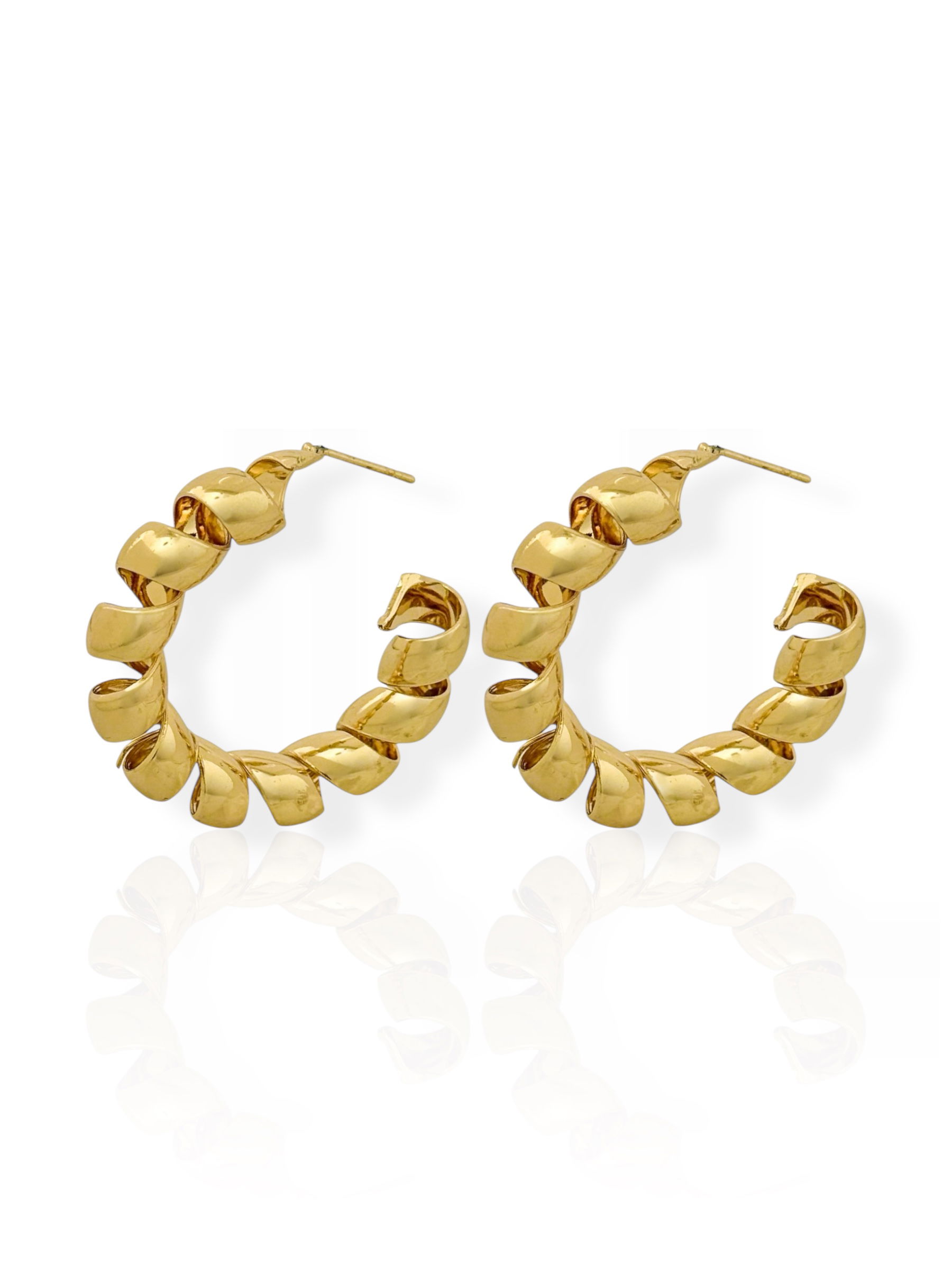 Brinco Folheado a Ouro 18k e Prata Argola Torcida M