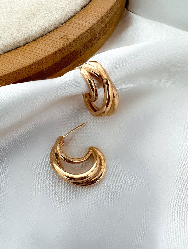 Brinco Folheado a Ouro 18K e Prata Argola Três Fios