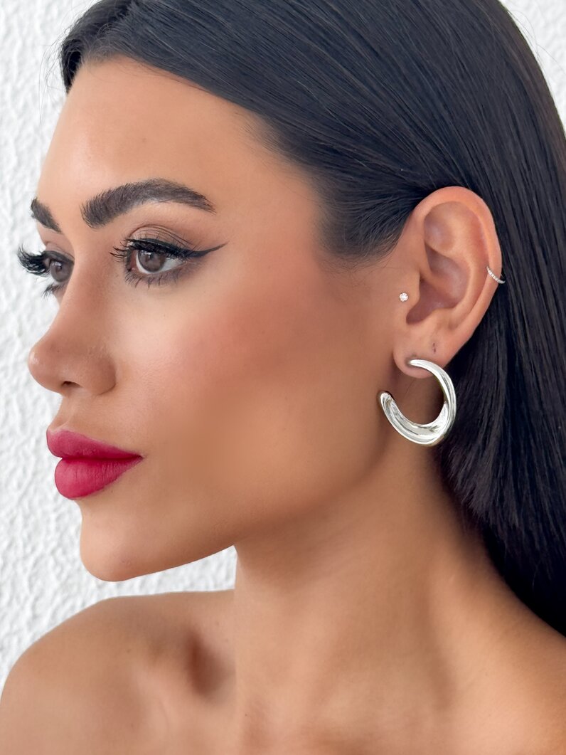 Brinco Folheado a Ouro 18k e Prata Argola Vazada