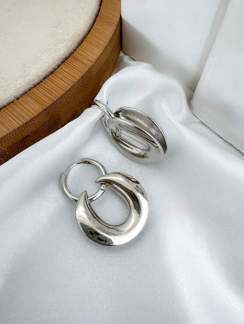 Brinco Folheado a Ouro 18k e Prata Argolas Lisas