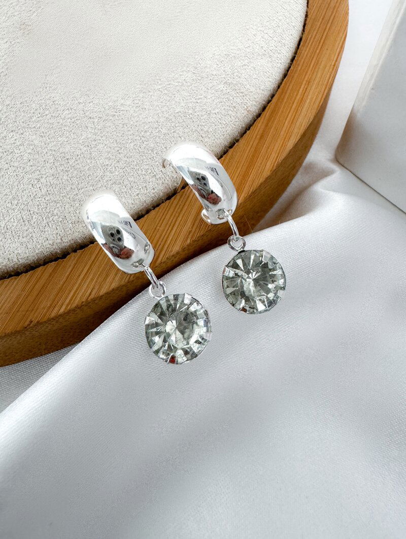 Brinco Folheado a Ouro 18k e Prata Argolinha com Circulo de Zircônia