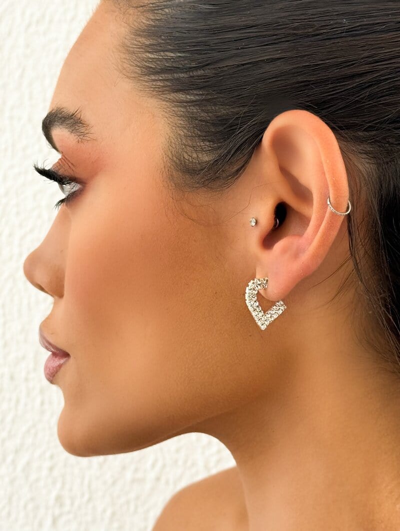 Brinco Folheado a Ouro 18k e Prata Argolinha Cravejada