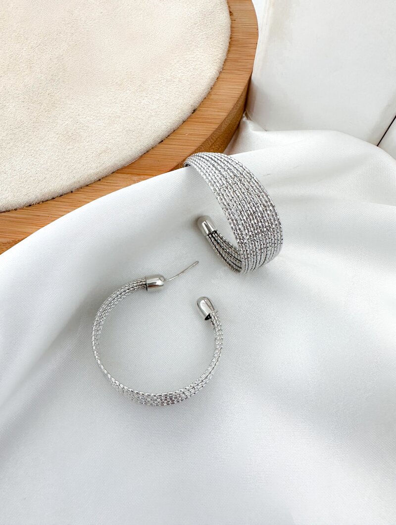 Brinco Folheado a Ouro 18k e Prata Ariana