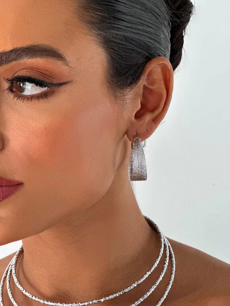 Brinco Folheado a Ouro 18k e Prata Ariana