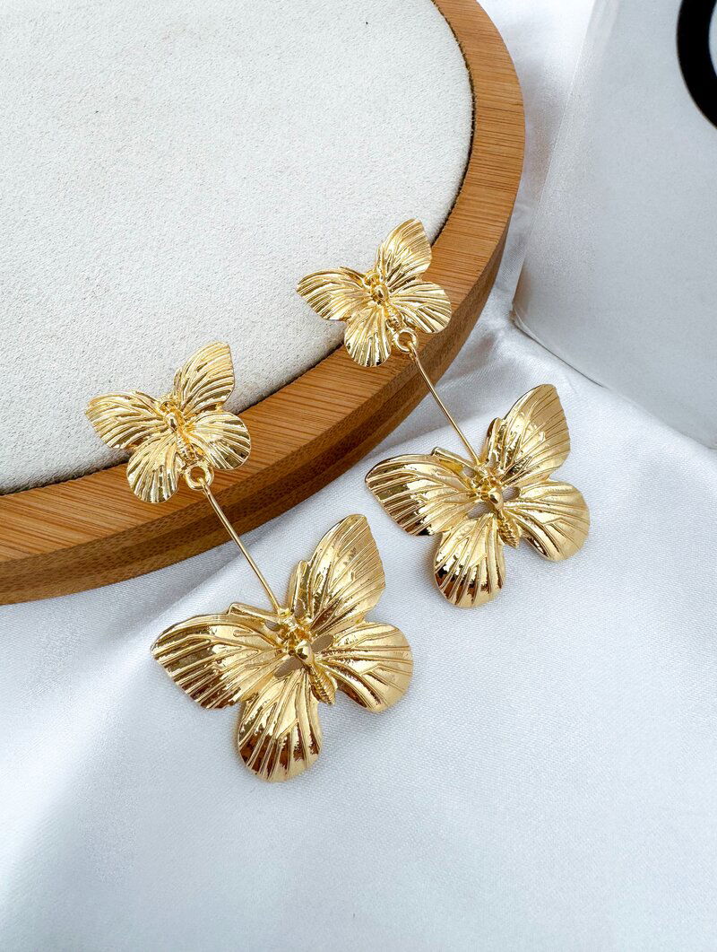 Brinco Folheado a Ouro 18k e Prata Borboleta Dupla