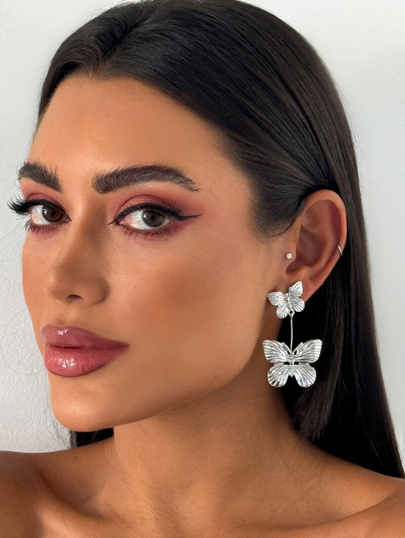 Brinco Folheado a Ouro 18k e Prata Borboleta Dupla