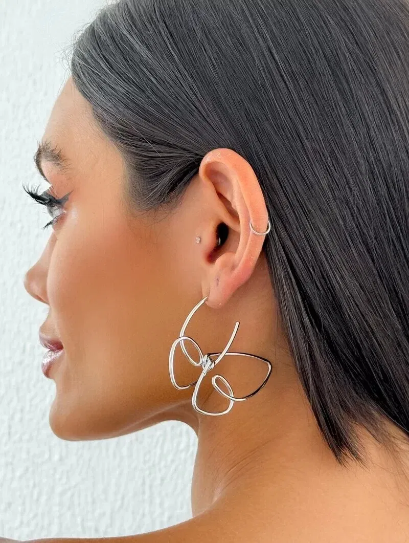 Brinco Folheado a Ouro 18k e Prata Borboleta Orgânica