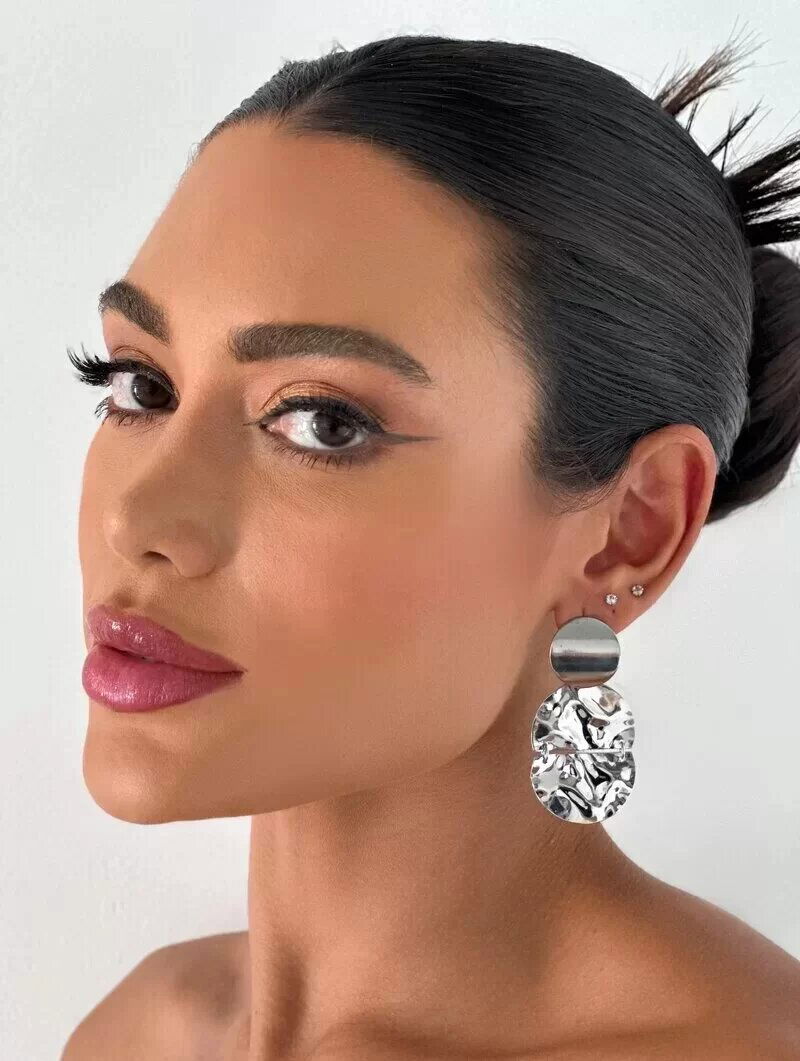 Brinco Folheado a Ouro 18k e Prata Botton com Circulo Movél