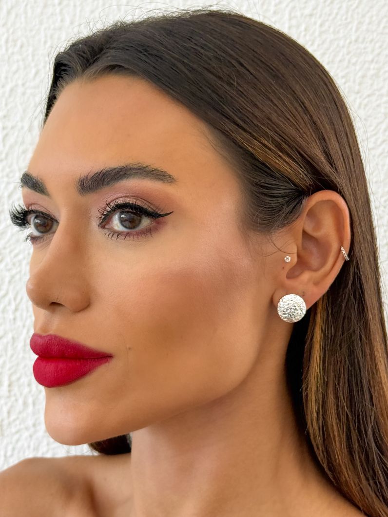 Brinco Folheado a Ouro 18k e Prata Botton Martelado
