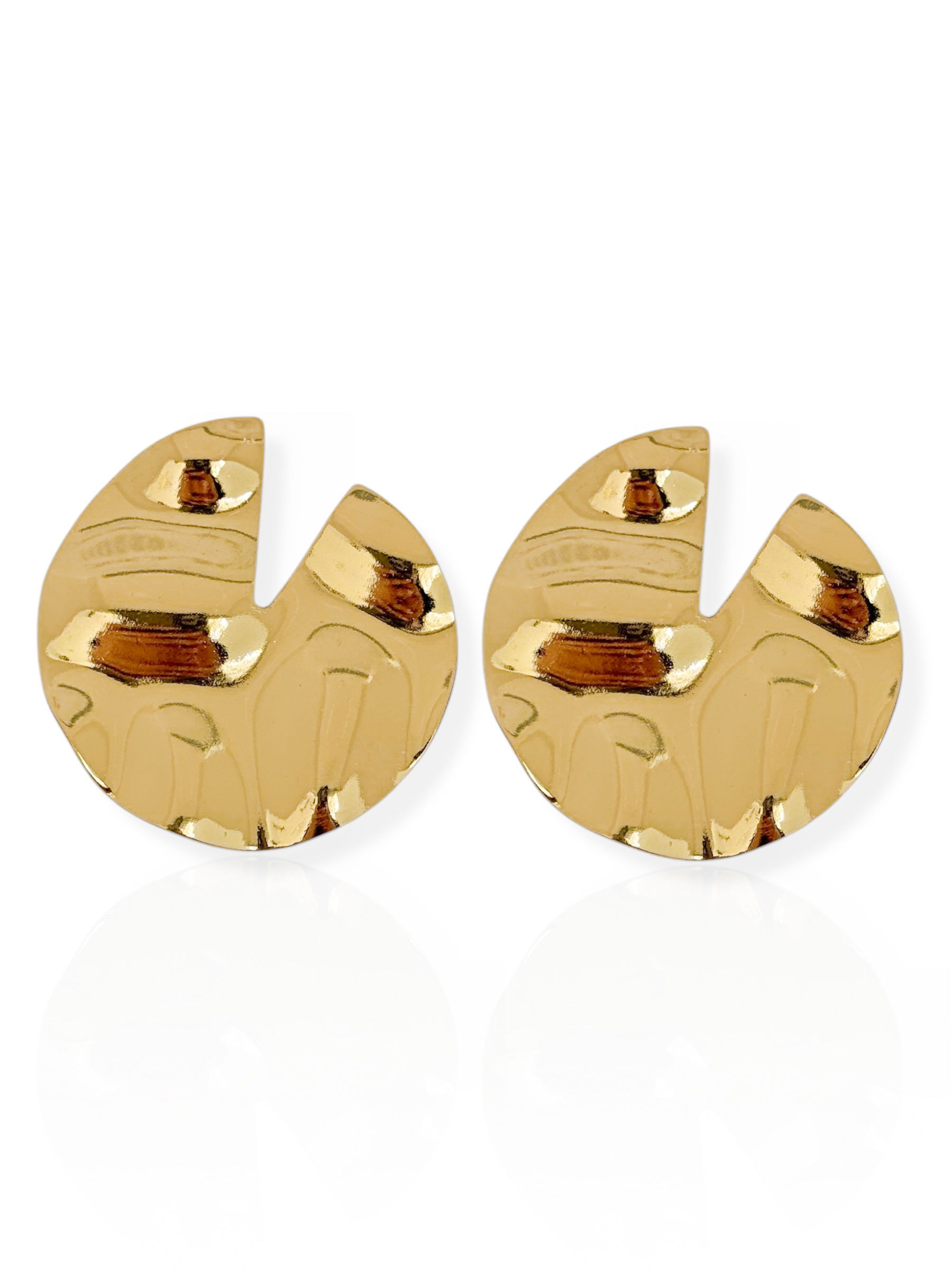 Brinco Folheado a Ouro 18k e Prata Botton Martelado com Detalhe Vazado