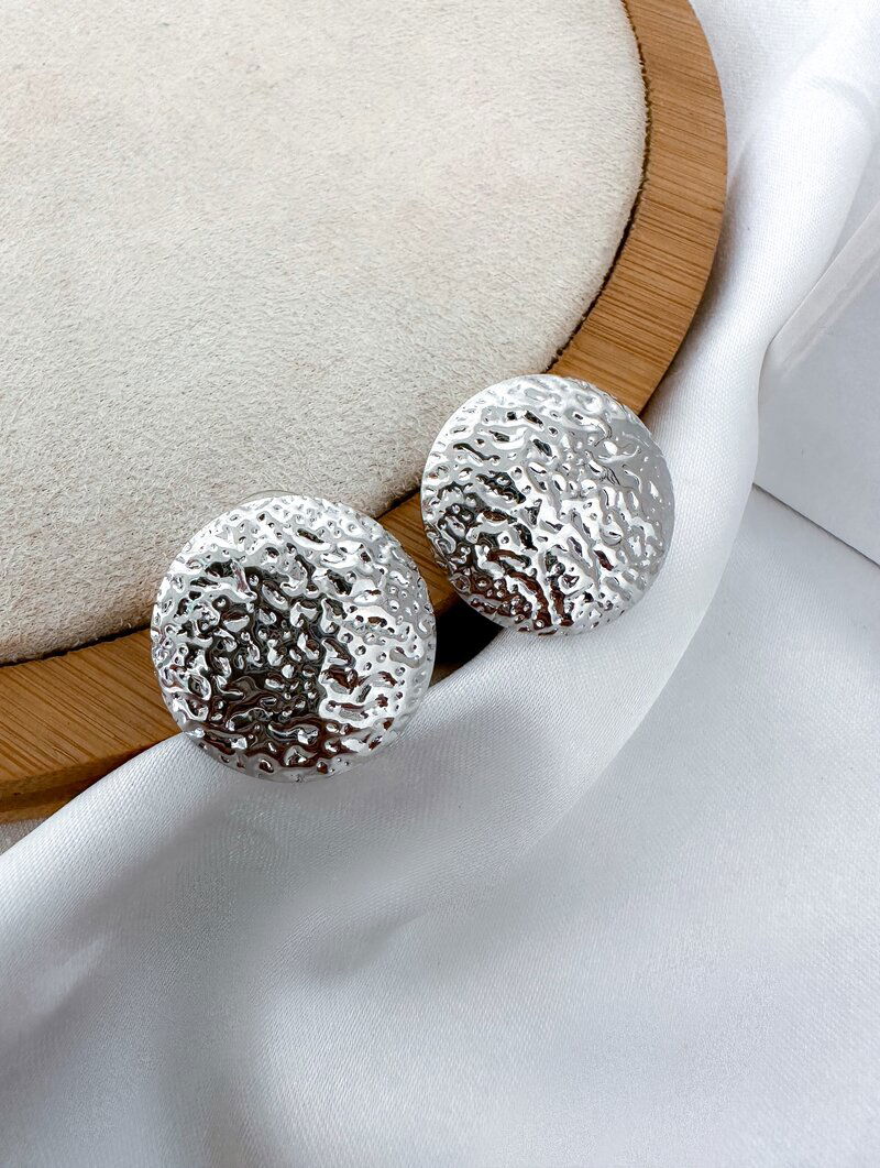 Brinco Folheado a Ouro 18k e Prata Botton Texturizado