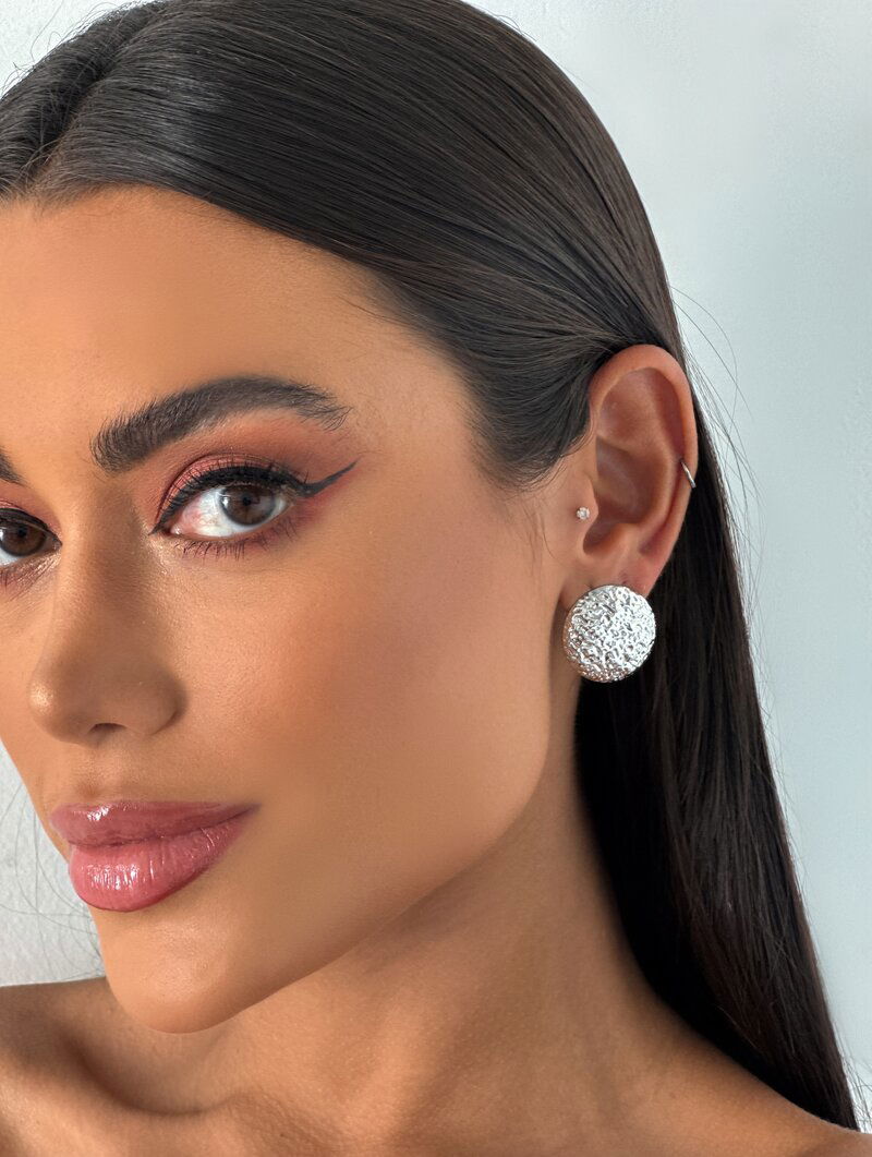 Brinco Folheado a Ouro 18k e Prata Botton Texturizado