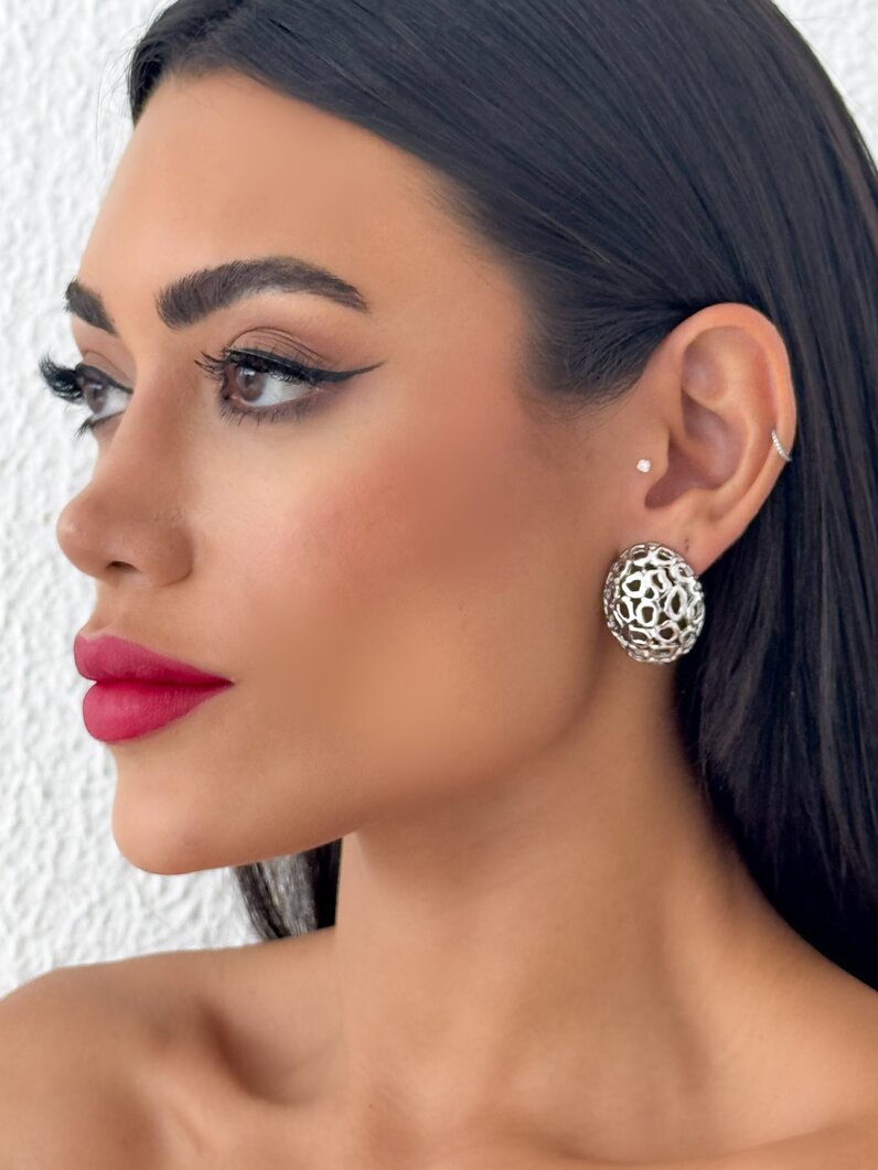 Brinco Folheado a Ouro 18k e Prata Botton Trabalhado