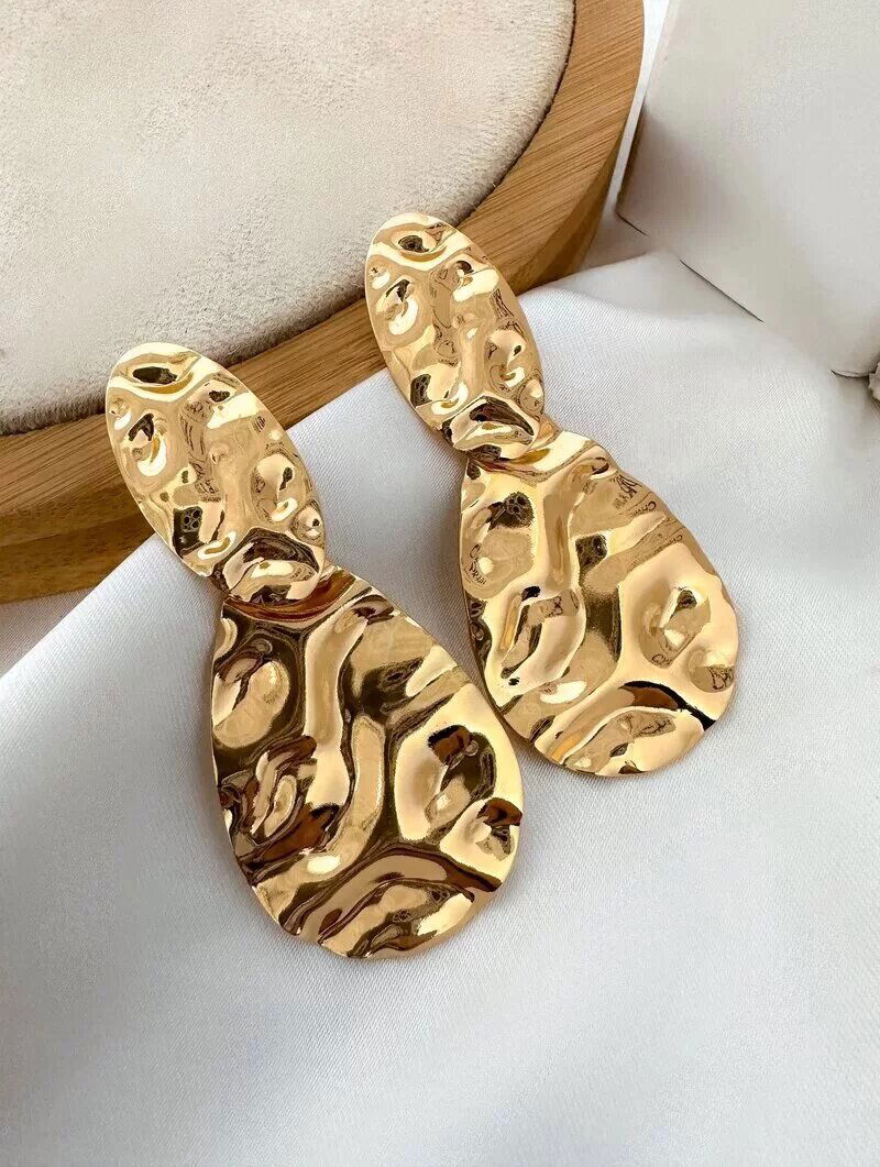 Brinco Folheado a Ouro 18k e Prata Bottons Martelados