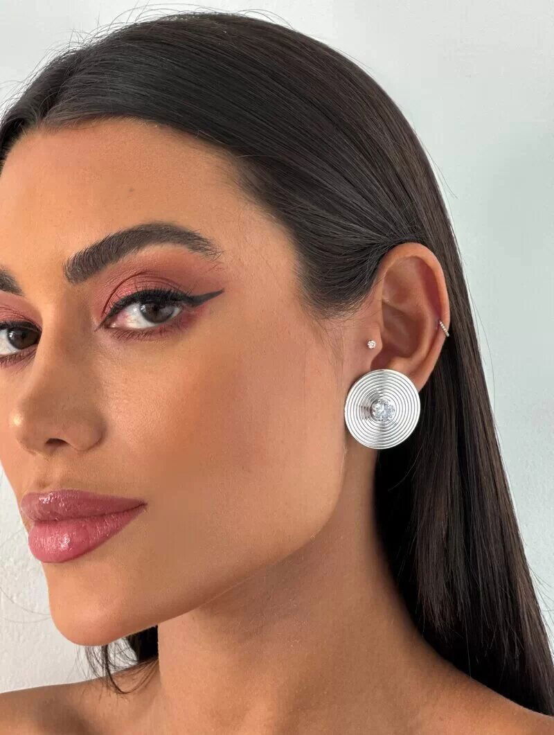 Brinco Folheado a Ouro 18k e Prata Circulo Listrado com Zircônia