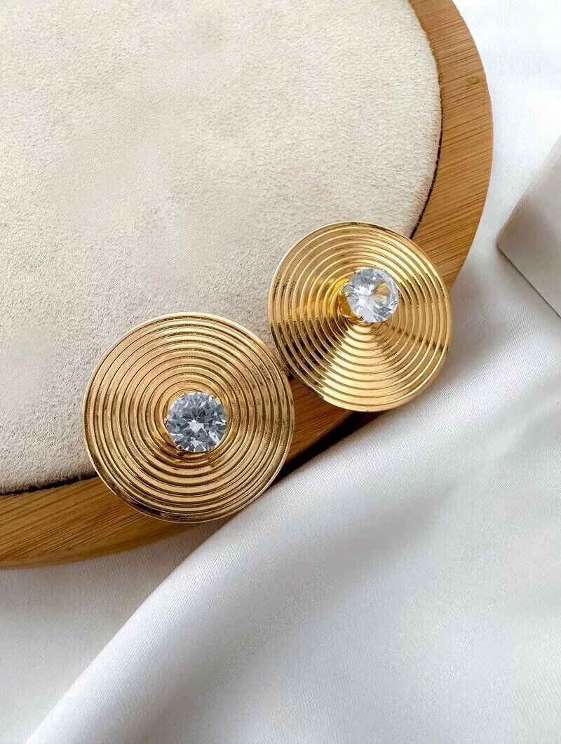 Brinco Folheado a Ouro 18k e Prata Circulo Listrado com Zircônia