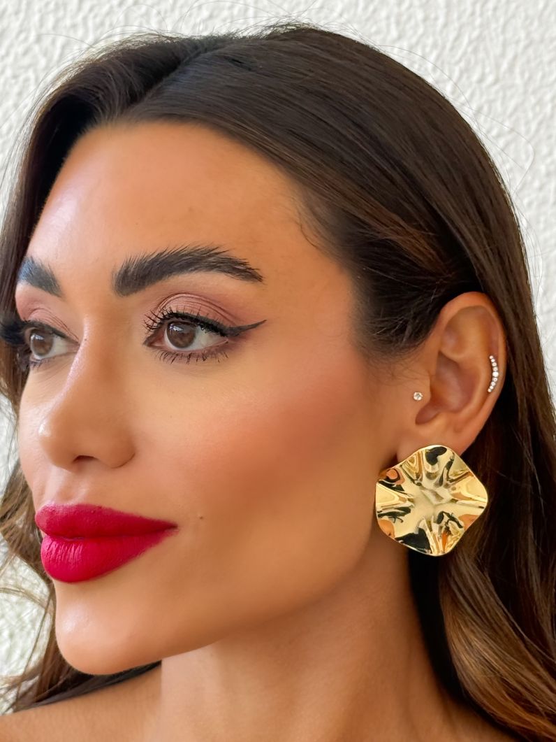 Brinco Folheado a Ouro 18k e Prata Circulo Ondulado