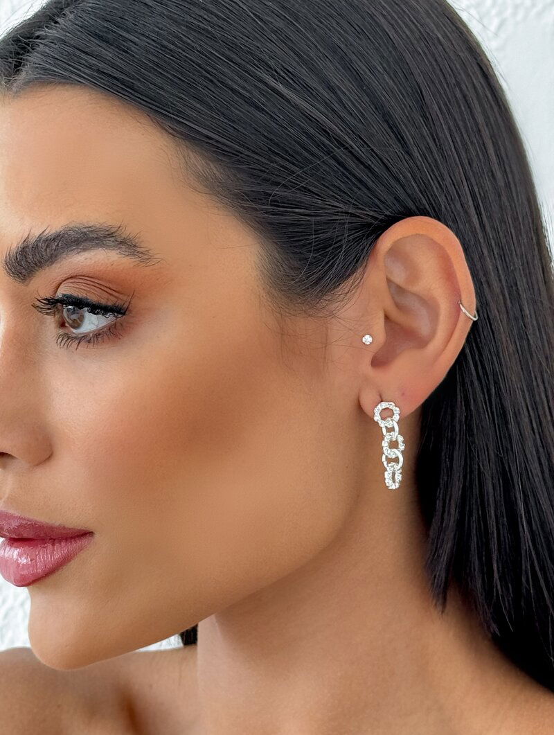 Brinco Folheado a Ouro 18k e Prata Circulos Cravejados com Micro Zircônia