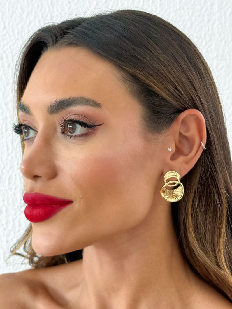 Brinco Folheado a Ouro 18k e Prata Circulos Detalhados