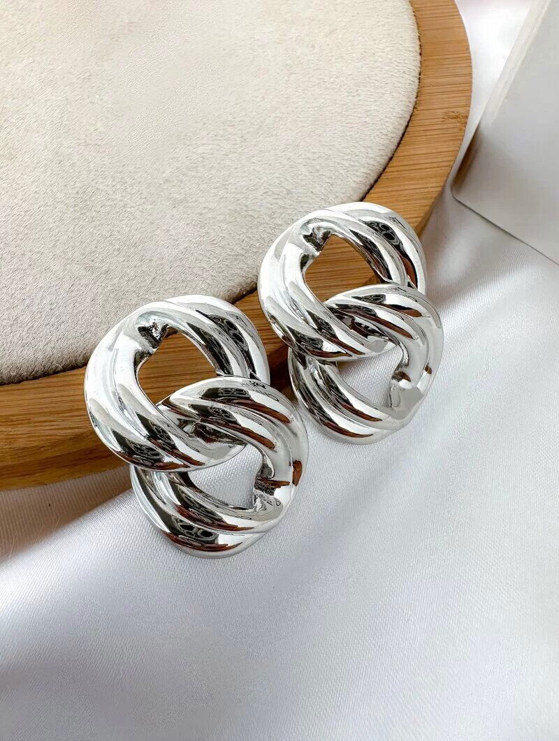 Brinco Folheado a Ouro 18k e Prata Circulos Entrelaçados