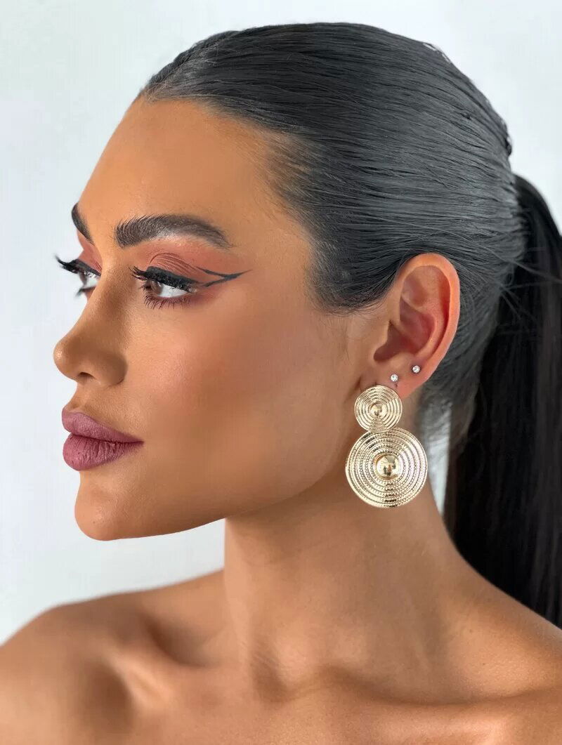 Brinco Folheado a Ouro 18k e Prata Circulos Trabalhados