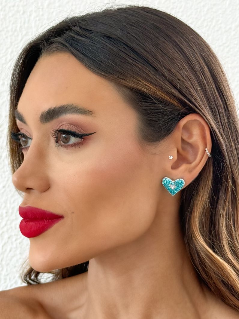 Brinco Folheado a Ouro 18k e Prata Coração Com Zircônias