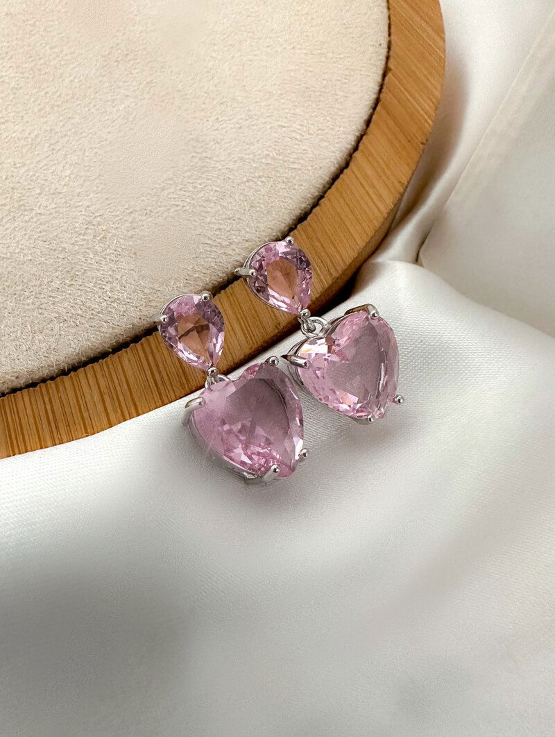 Brinco Folheado a Ouro 18k e Prata Coração e Gota de Zircônia