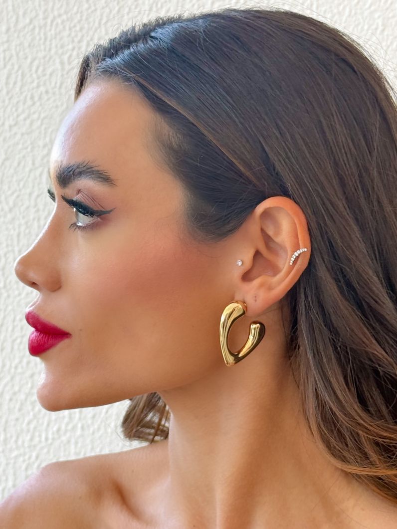 Brinco Folheado a Ouro 18k e Prata Coração Organico