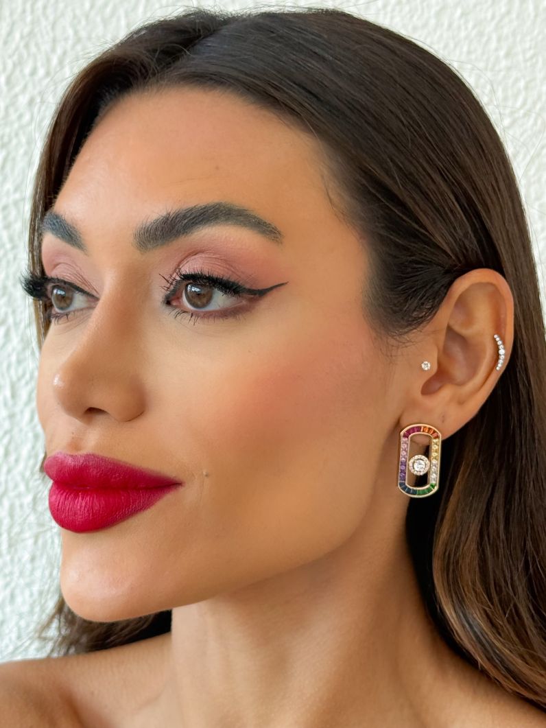 Brinco Folheado a Ouro 18k e Prata Cravejado Com Microzirconia Coloridos