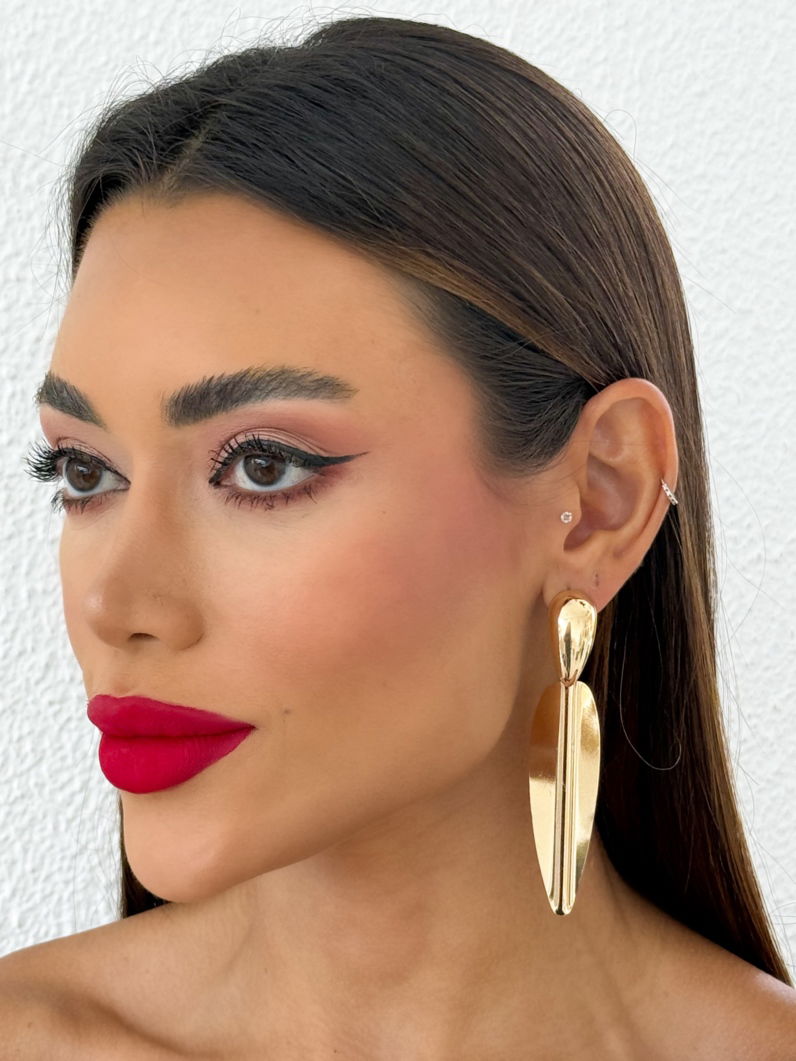 Brinco Folheado a Ouro 18k e Prata Curvado Liso