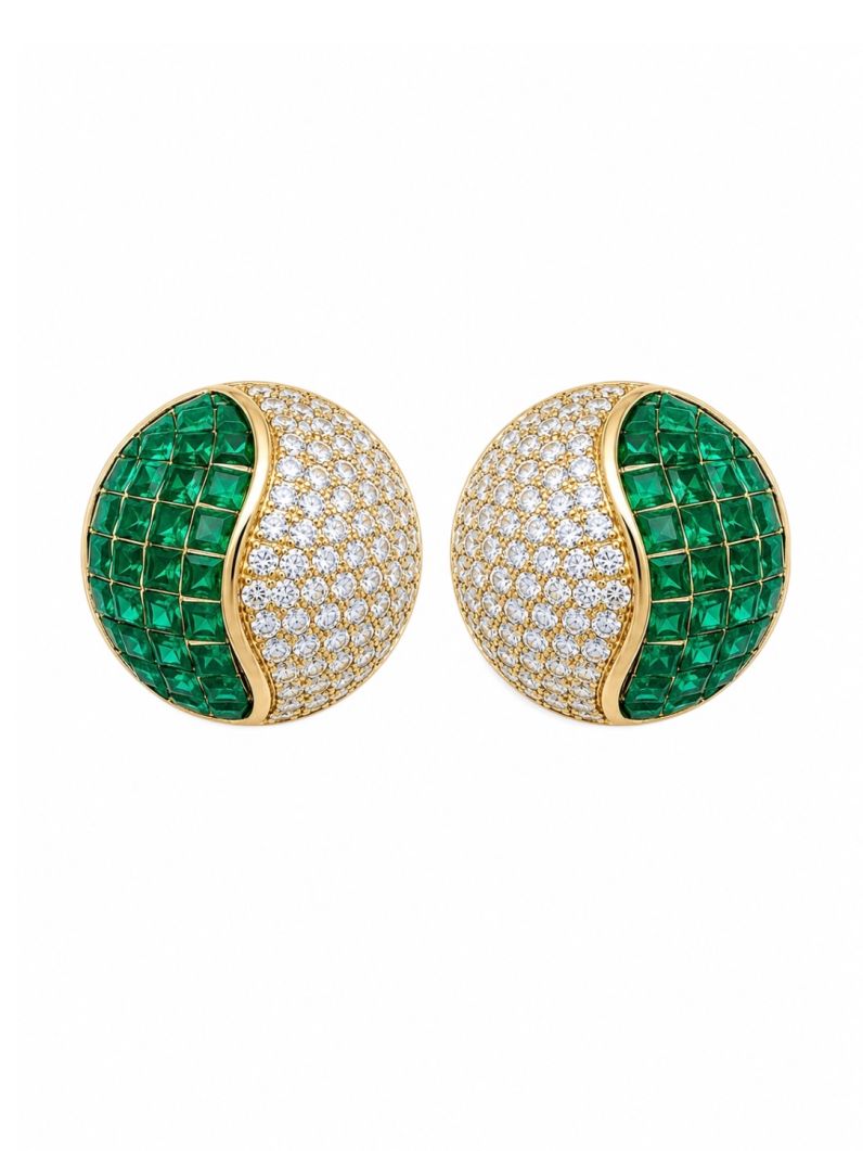 Brinco Folheado a Ouro 18k e Prata Design Circulo Cravejado