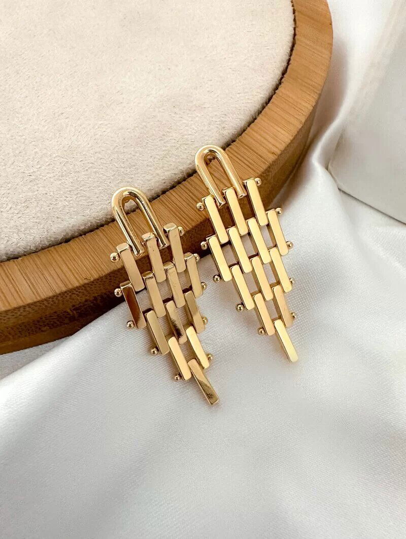 Brinco Folheado a Ouro 18k e Prata Design Europeu