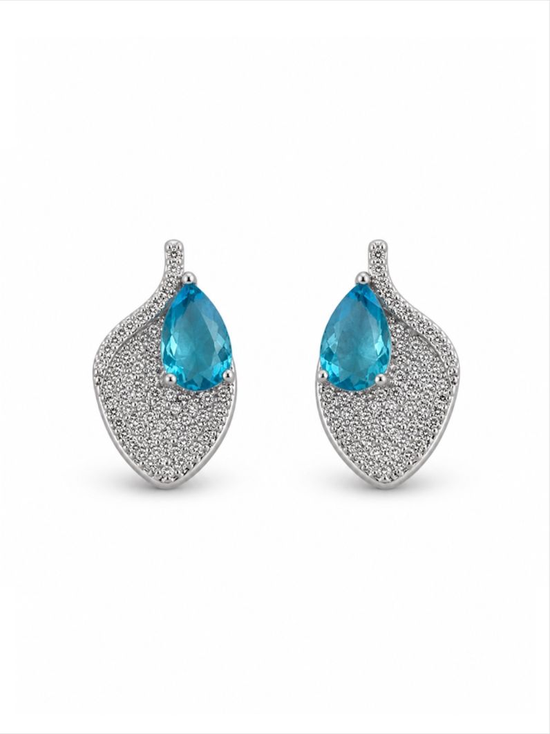 Brinco Folheado a Ouro 18k e Prata Design Folhas Cravejadas