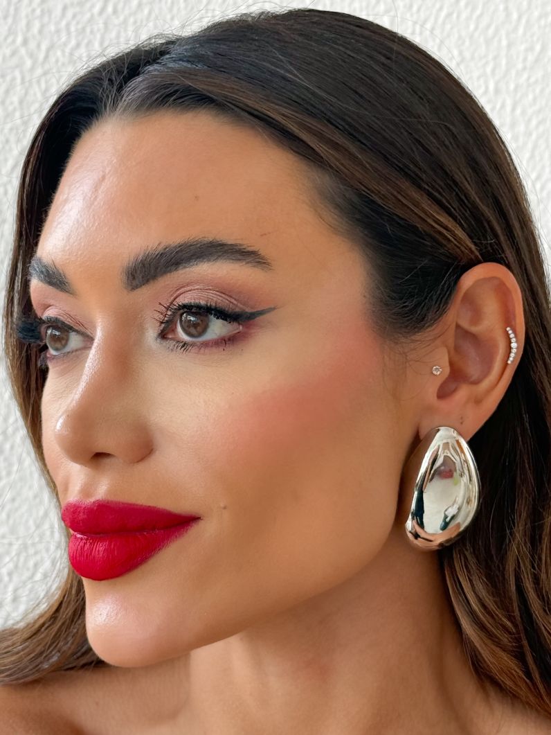 Brinco Folheado a Ouro 18k e Prata Design Liso