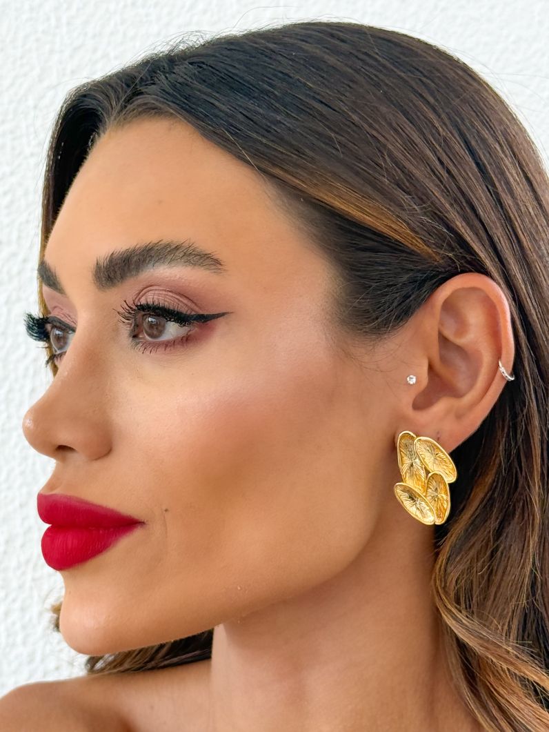 Brinco Folheado a Ouro 18k e Prata Design Oval Texturizado
