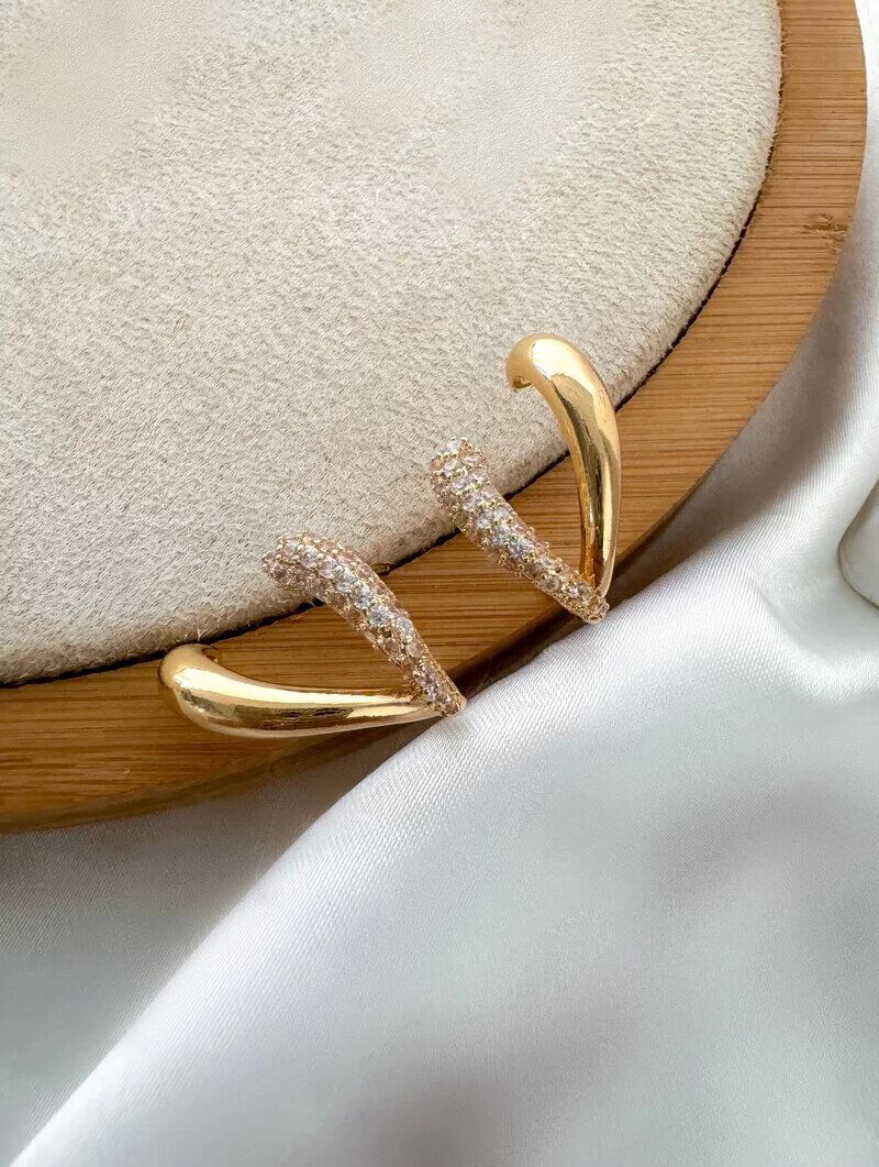 Brinco Folheado a Ouro 18k e Prata Dois Fios Luxo